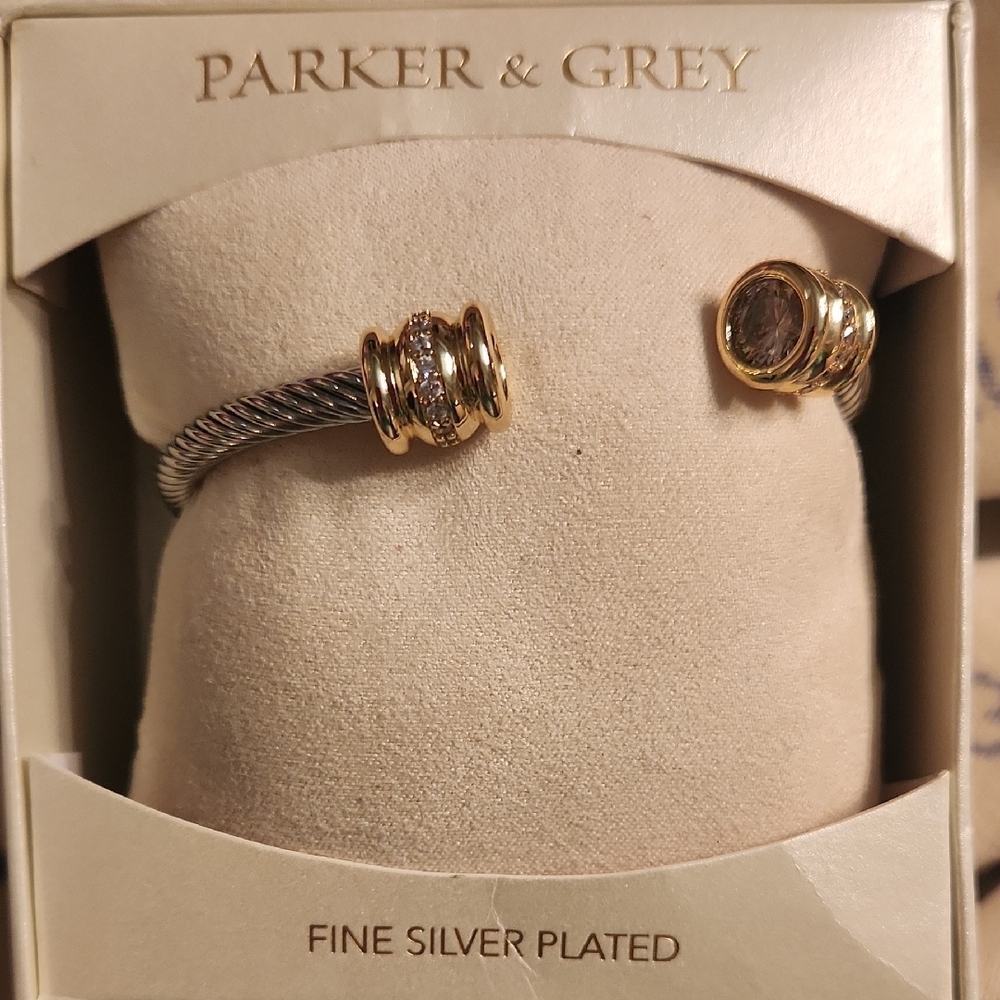 Silver and Gold Plated Bracelet - Picture 3 of 13